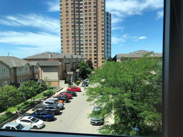 560 - 123 Omni Dr, Condo with 1 bedrooms, 1 bathrooms and 1 parking in Toronto ON | Image 1