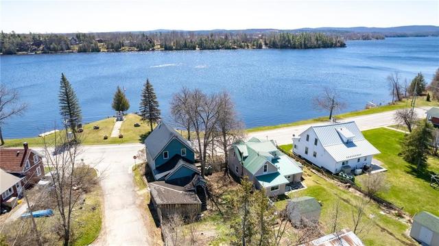 505 Gladstone Avenue, House detached with 2 bedrooms, 1 bathrooms and 2 parking in Greater Madawaska ON | Image 2