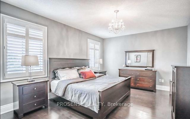 19 Rumbellow Cres, House detached with 4 bedrooms, 4 bathrooms and 4 parking in Ajax ON | Image 13