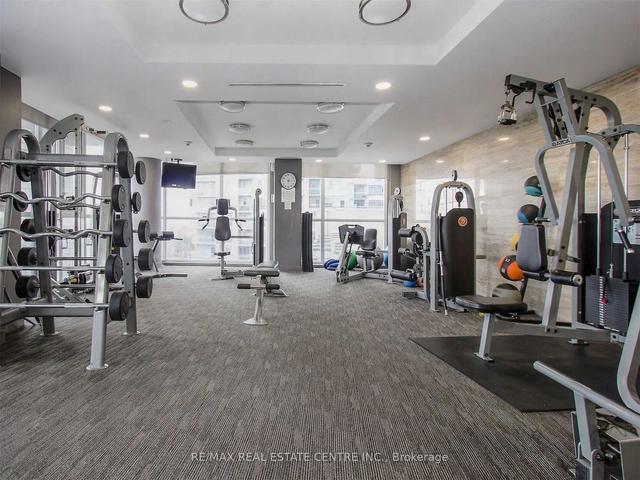 2209 - 223 Webb Dr, Condo with 2 bedrooms, 2 bathrooms and 1 parking in Mississauga ON | Image 15