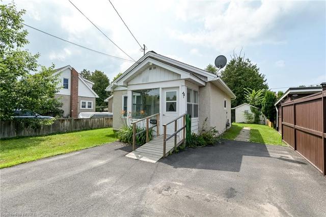 423 Hutcheson Avenue, House detached with 2 bedrooms, 1 bathrooms and null parking in North Bay ON | Image 12