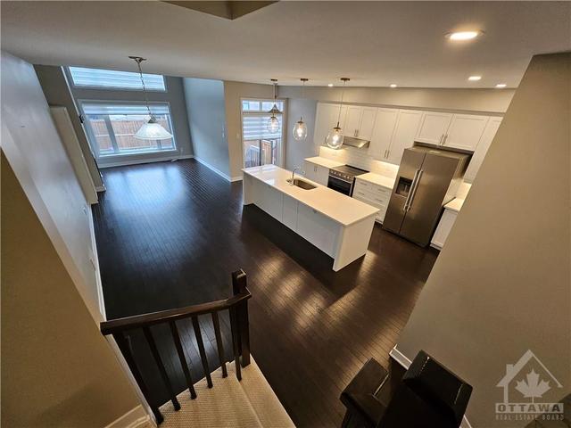 424 Markdale Terrace, Townhouse with 3 bedrooms, 3 bathrooms and 3 parking in Ottawa ON | Image 16