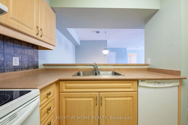 208 - 333 Rue Lafontaine Rd W, Condo with 2 bedrooms, 2 bathrooms and 1 parking in Tiny ON | Image 4