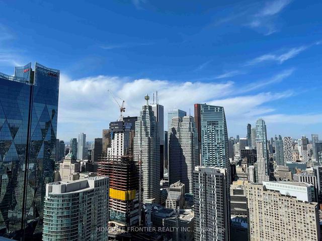 4805 - 28 Freeland St, Condo with 1 bedrooms, 1 bathrooms and 0 parking in Toronto ON | Image 1