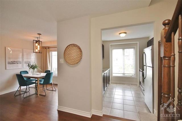 415 Rosingdale Street, Townhouse with 2 bedrooms, 2 bathrooms and 3 parking in Ottawa ON | Image 7