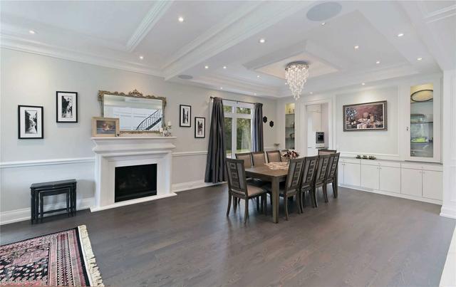 10 Oakcrest Ave, House detached with 4 bedrooms, 7 bathrooms and 9 parking in Markham ON | Image 2