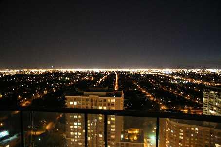sph 8 - 10 Northtown Way, Condo with 2 bedrooms, 2 bathrooms and 1 parking in Toronto ON | Image 2