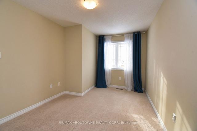 72 Mussen St, House attached with 3 bedrooms, 3 bathrooms and 3 parking in Guelph ON | Image 15
