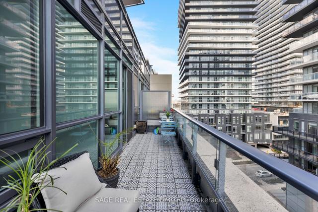 716 - 59 Annie Craig Dr, Condo with 2 bedrooms, 2 bathrooms and 1 parking in Toronto ON | Image 4