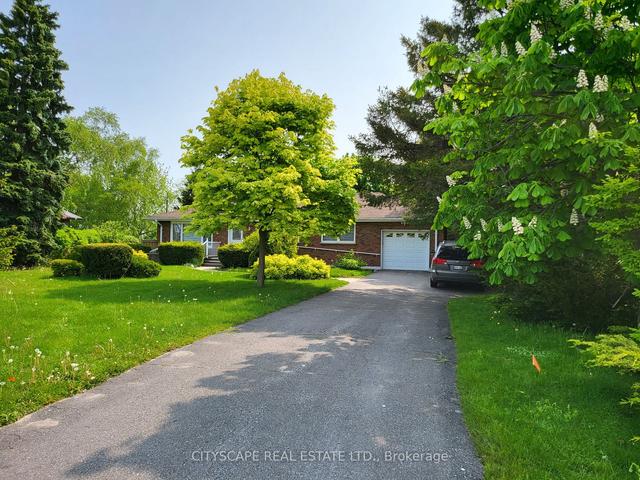 1605 Bowmanville Ave, House detached with 2 bedrooms, 1 bathrooms and 3 parking in Clarington ON | Image 1