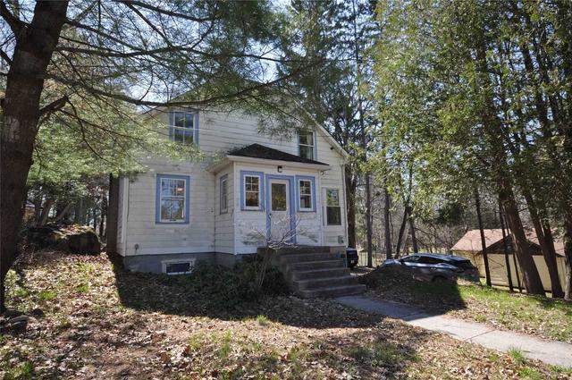 39 Joseph St, House detached with 4 bedrooms, 1 bathrooms and 8 parking in Muskoka Lakes ON | Image 3