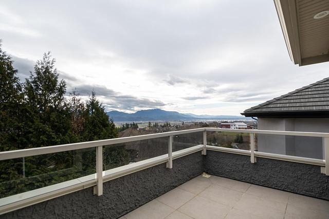 2660 Eagle Mountain Drive, House detached with 6 bedrooms, 5 bathrooms and 4 parking in Abbotsford BC | Image 24