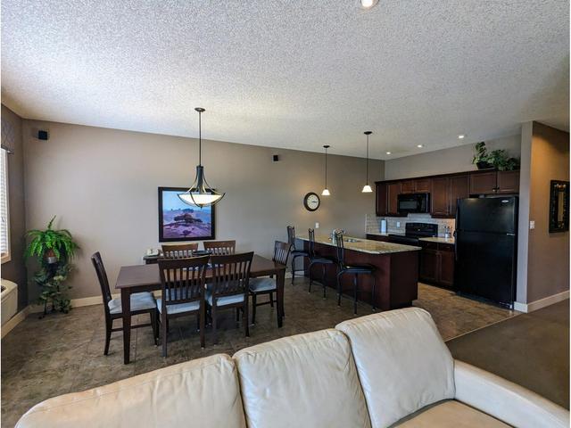 521 - 500 Bighorn Boulevard, Condo with 3 bedrooms, 2 bathrooms and null parking in Radium Hot Springs BC | Image 15