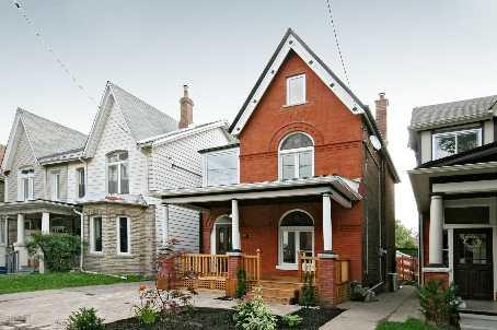 311 Pacific Ave, House detached with 4 bedrooms, 2 bathrooms and 1 parking in Toronto ON | Image 1