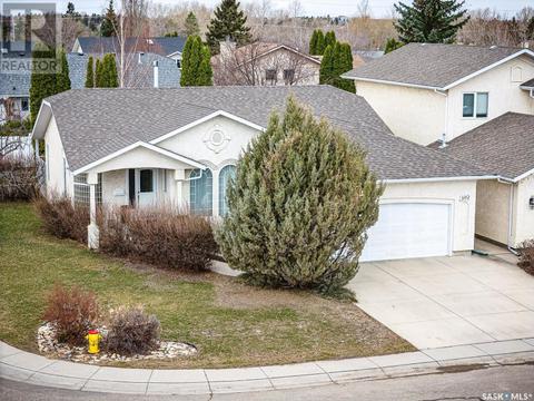 502 Blackthorn Crescent, House detached with 4 bedrooms, 3 bathrooms and null parking in Saskatoon SK | Card Image