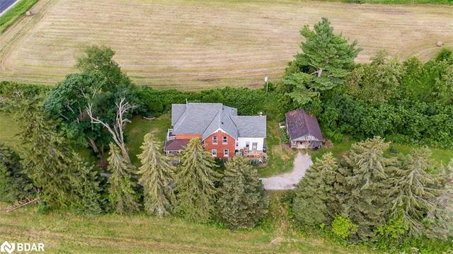 1726 10th Line, House detached with 4 bedrooms, 1 bathrooms and 3 parking in Innisfil ON | Image 3