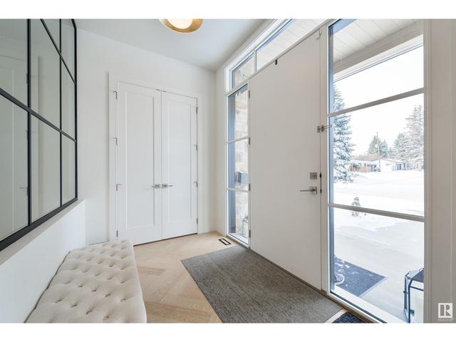 8905 140 St Nw, House detached with 5 bedrooms, 3 bathrooms and null parking in Edmonton AB | Image 3