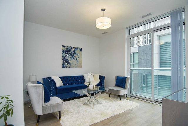 309 - 101 Erskine Ave, Condo with 2 bedrooms, 2 bathrooms and 1 parking in Toronto ON | Image 4