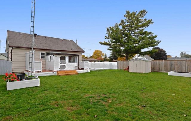 1248 Somerville St, House detached with 3 bedrooms, 1 bathrooms and 4 parking in Oshawa ON | Image 17