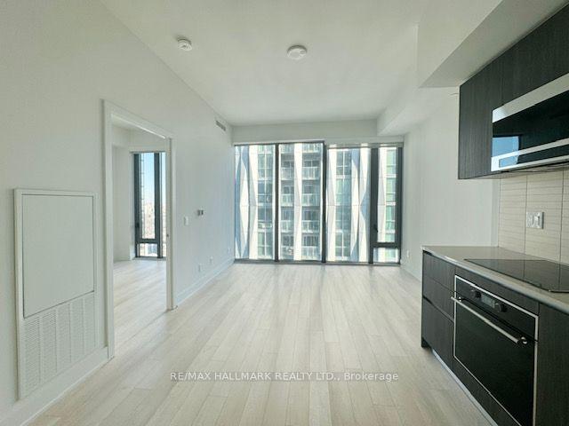 4408 - 8 Cumberland St, Condo with 1 bedrooms, 1 bathrooms and 0 parking in Toronto ON | Image 6