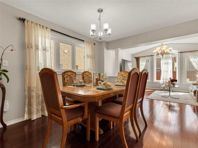 7314 Cork Tree Row, House semidetached with 3 bedrooms, 4 bathrooms and 3 parking in Mississauga ON | Image 6