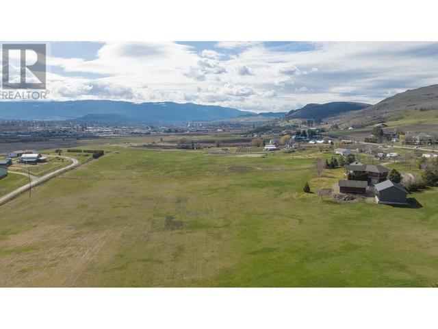 6325 Old Kamloops Road, House detached with 4 bedrooms, 4 bathrooms and 3 parking in North Okanagan B BC | Image 84