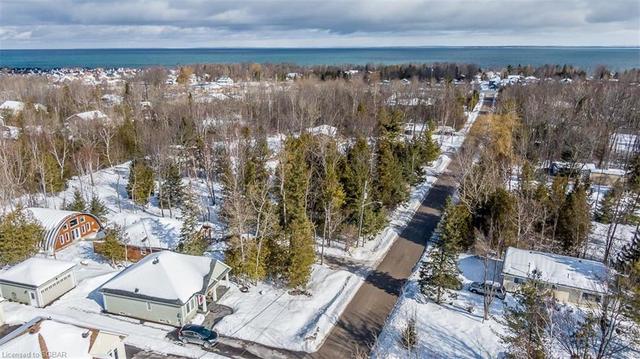 60 Robert Street S, Home with 0 bedrooms, 0 bathrooms and null parking in Wasaga Beach ON | Image 4
