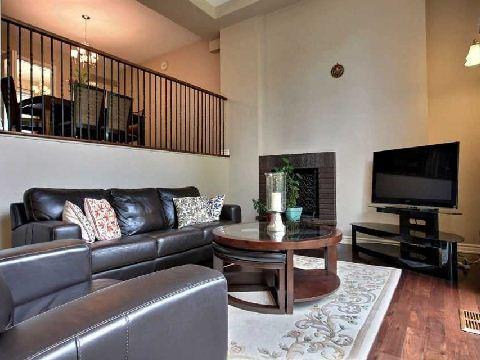 79 Scenic Mill Way, Townhouse with 3 bedrooms, 3 bathrooms and 1 parking in Toronto ON | Image 2