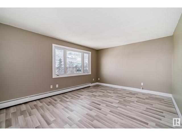 304 - 13035 69 St Nw, Condo with 2 bedrooms, 1 bathrooms and null parking in Edmonton AB | Image 3