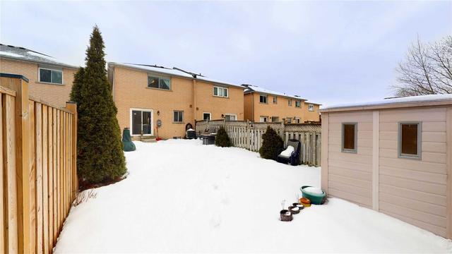 54 Tumbleweed Crt, House attached with 3 bedrooms, 3 bathrooms and 5 parking in Vaughan ON | Image 21