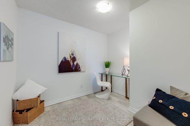 2401 - 30 Meadowglen Pl, Condo with 1 bedrooms, 2 bathrooms and 1 parking in Toronto ON | Image 4