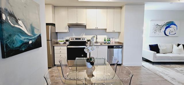103 - 10 Wilby Cres, Townhouse with 3 bedrooms, 2 bathrooms and 1 parking in Toronto ON | Image 13