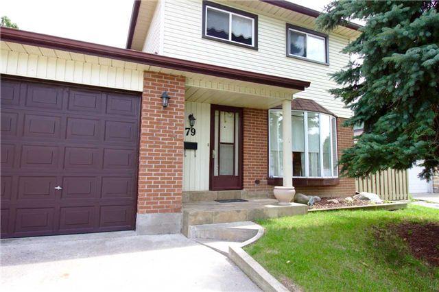 79 Griffen Dr, House detached with 3 bedrooms, 1 bathrooms and 3 parking in Toronto ON | Image 2