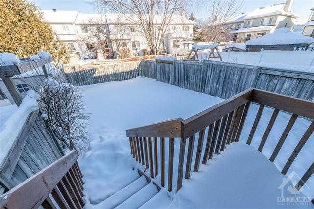 780 Hancock Crescent, Townhouse with 3 bedrooms, 3 bathrooms and 3 parking in Ottawa ON | Image 19
