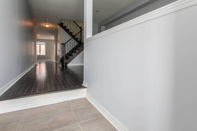 80 Ledger Point Cres, House attached with 4 bedrooms, 3 bathrooms and 2 parking in Brampton ON | Image 4