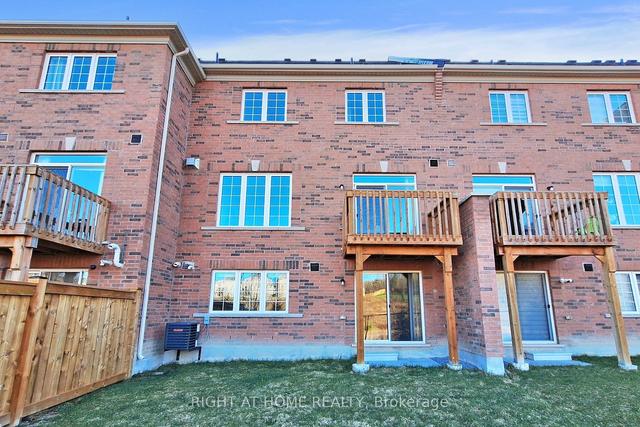 260 Silk Twist Dr, House attached with 3 bedrooms, 3 bathrooms and 3 parking in East Gwillimbury ON | Image 26