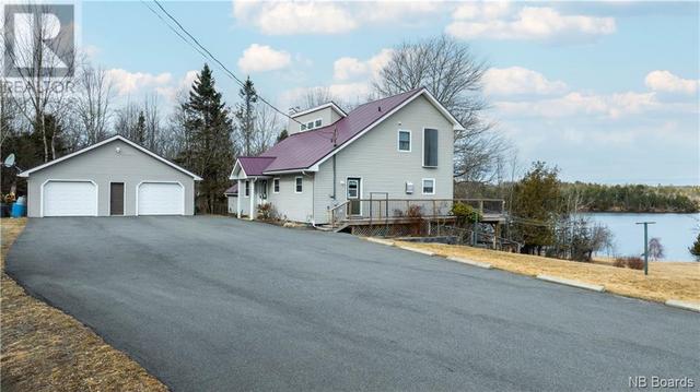 162 Harkness Road, House detached with 2 bedrooms, 2 bathrooms and null parking in Saint Andrews P NB | Image 2