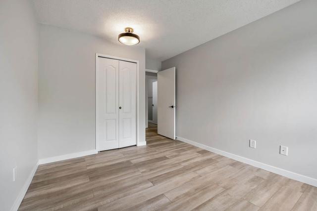 631 - 860 Midridge Drive Se, Condo with 2 bedrooms, 1 bathrooms and 1 parking in Calgary AB | Image 22