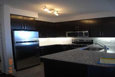 2809 - 1 Scott St, Condo with 2 bedrooms, 1 bathrooms and null parking in Toronto ON | Image 3