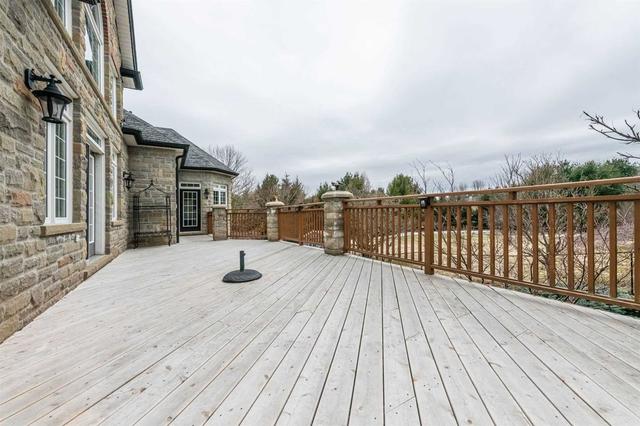 4 High Forest Crt, House detached with 3 bedrooms, 5 bathrooms and 13 parking in Caledon ON | Image 21