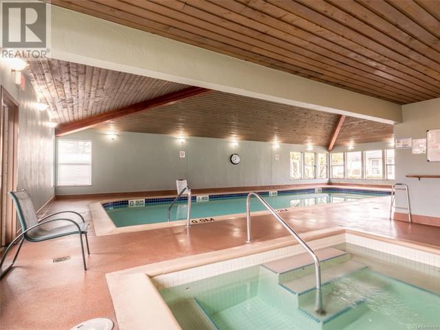 Summergate Pool Facilities | Image 22