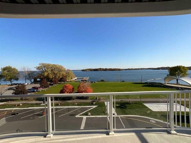 305 - 130 Water St, Condo with 2 bedrooms, 2 bathrooms and 1 parking in Gananoque ON | Image 15