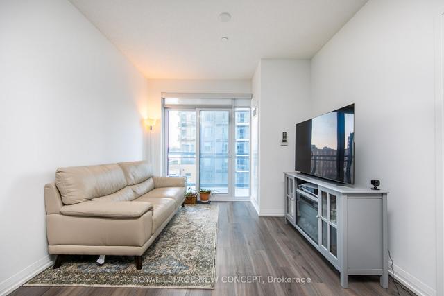 566 - 60 Ann O'reilly Rd, Condo with 1 bedrooms, 1 bathrooms and 1 parking in Toronto ON | Image 5