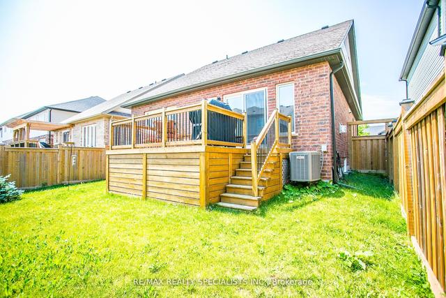 64 Riley Cres, House detached with 2 bedrooms, 3 bathrooms and 6 parking in Centre Wellington ON | Image 25