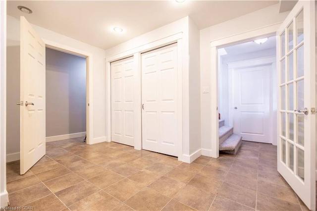 41 Regent St, House detached with 2 bedrooms, 2 bathrooms and 2 parking in Guelph ON | Image 15