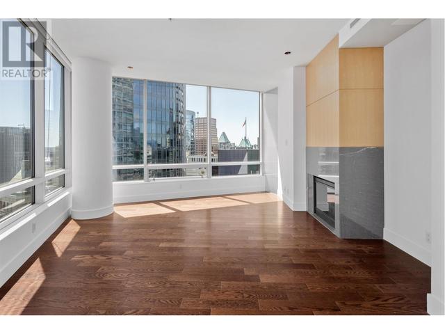3104 - 1077 W Cordova Street, Condo with 2 bedrooms, 2 bathrooms and 1 parking in Vancouver BC | Image 12