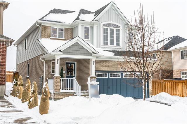 35 Spring Creek Street, House detached with 3 bedrooms, 3 bathrooms and 4 parking in Kitchener ON | Image 2