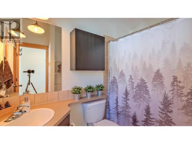 6 - 5015 Snowbird Way, House attached with 2 bedrooms, 2 bathrooms and null parking in Kootenay Boundary E BC | Image 20