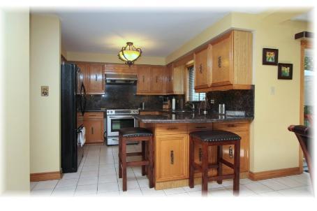 31 Rosegarden Dr, House detached with 4 bedrooms, 4 bathrooms and 20 parking in Brampton ON | Image 7