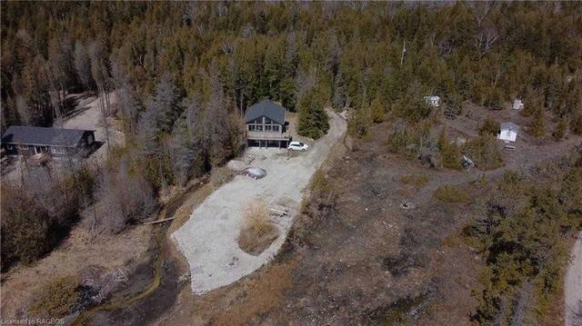 305 Eagle Rd, House detached with 3 bedrooms, 2 bathrooms and 10 parking in Northern Bruce Peninsula ON | Image 29